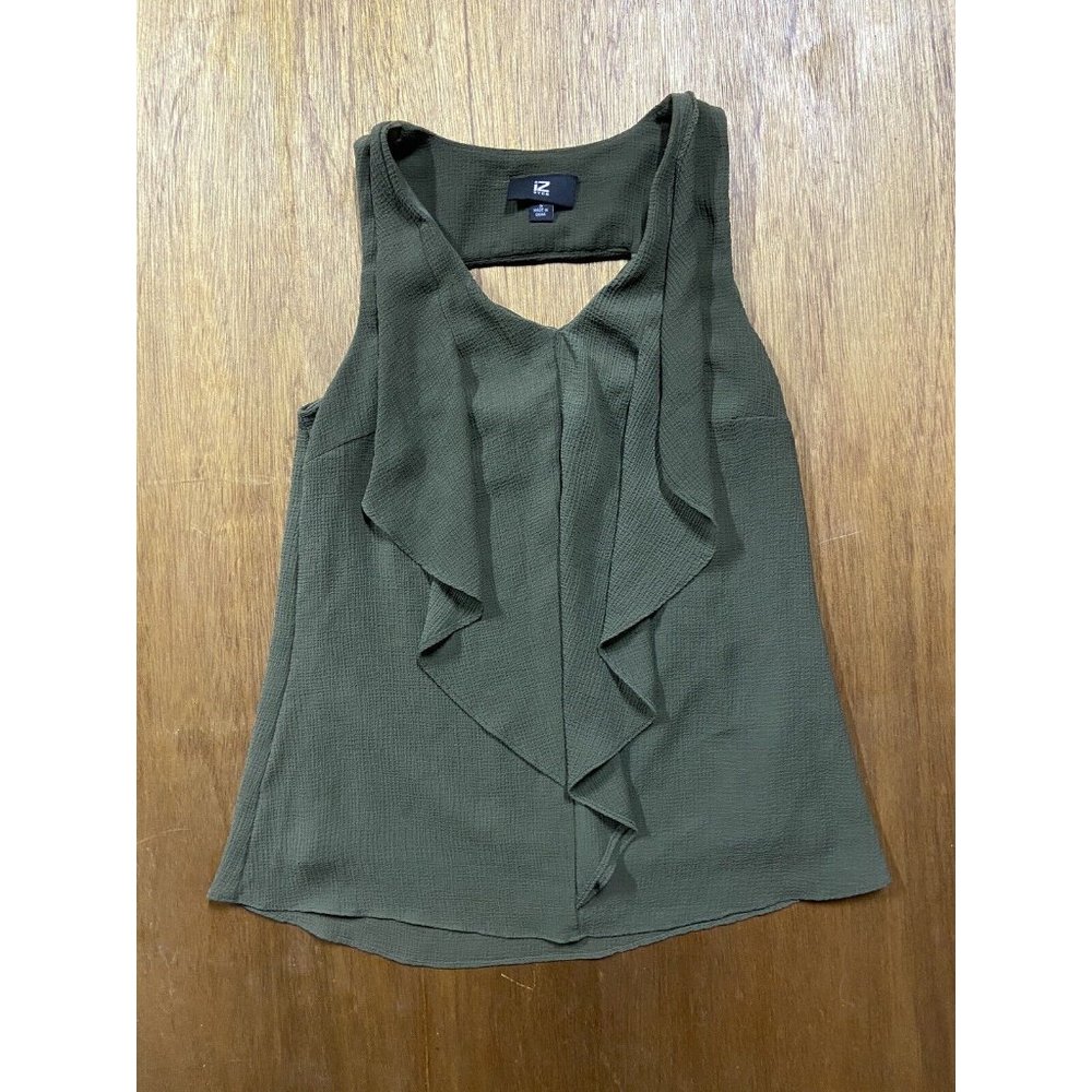 IZ Byer Green Sleeveless Billowy Blouse Polyester Lined V Neck Small